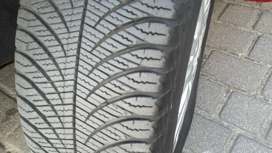 RENAULT Clio -