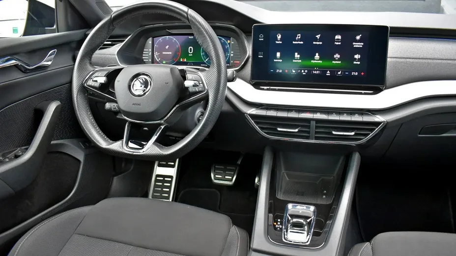 SKODA Octavia -