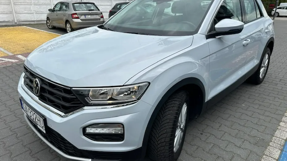 VOLKSWAGEN T-ROC -