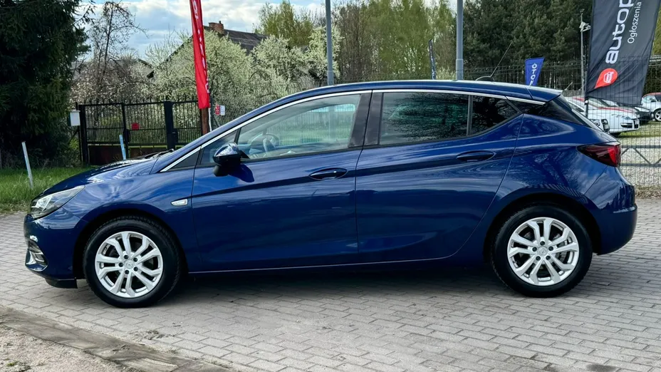 OPEL Astra -