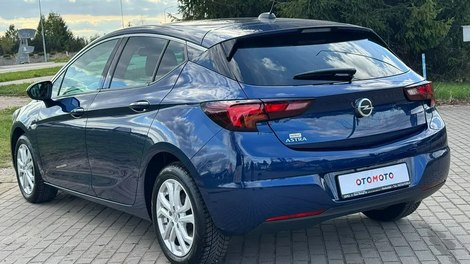 OPEL Astra -