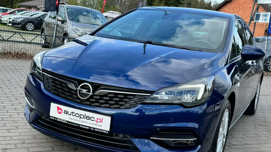 OPEL Astra -