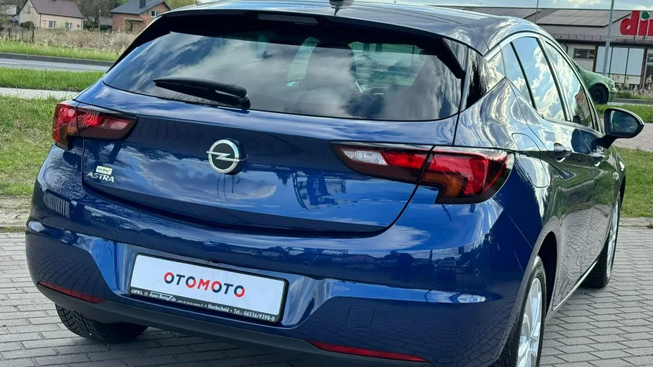 OPEL Astra -