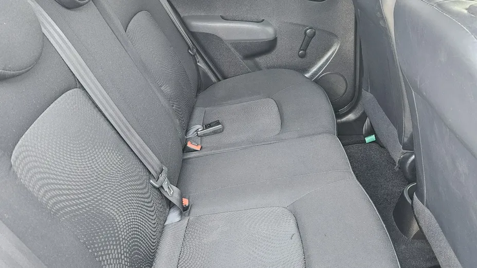 HYUNDAI i10 -