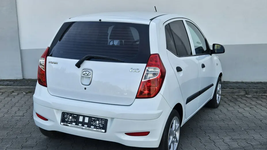HYUNDAI i10 -