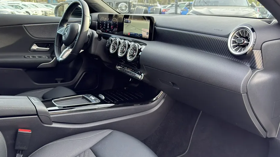 MERCEDES-BENZ A Klasa -