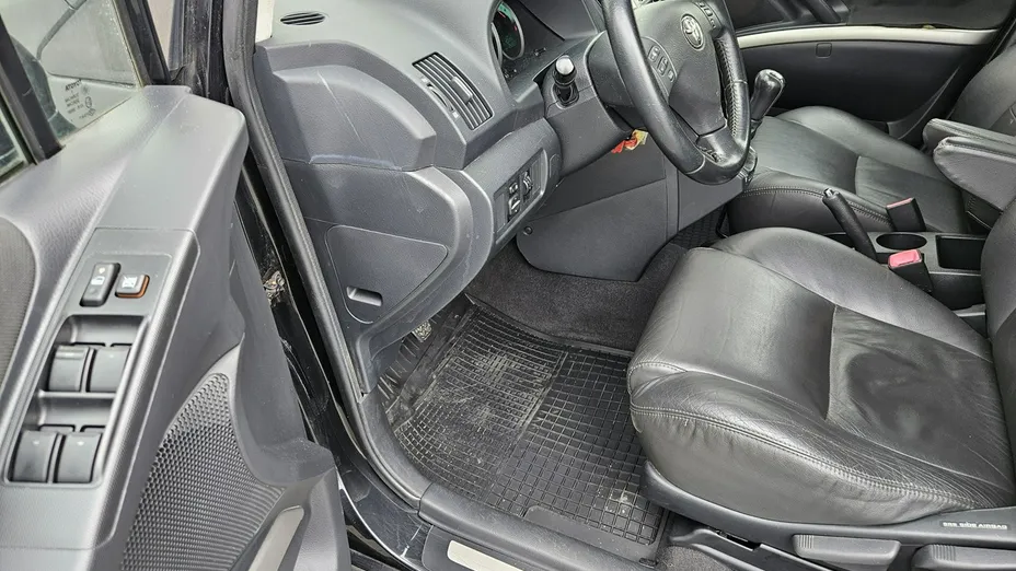 TOYOTA Corolla Verso -