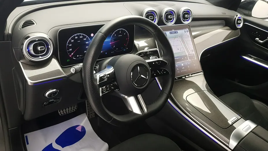 MERCEDES-BENZ GLC -