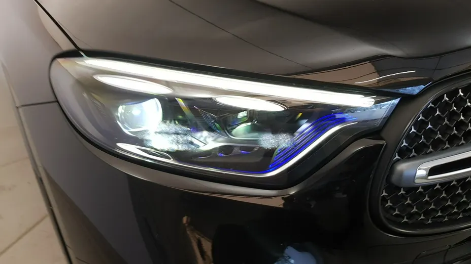 MERCEDES-BENZ GLC -