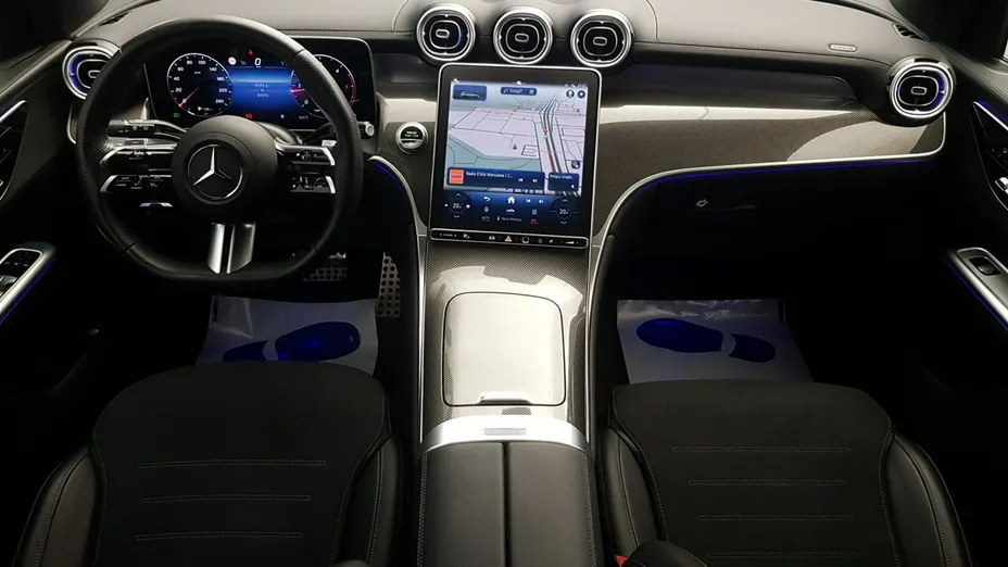 MERCEDES-BENZ GLC -