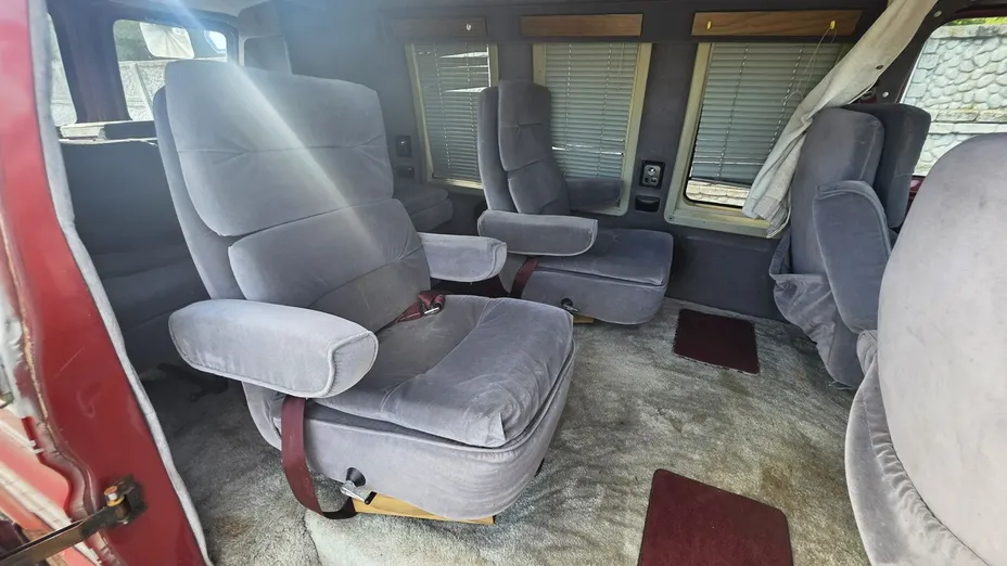 FORD Econoline -