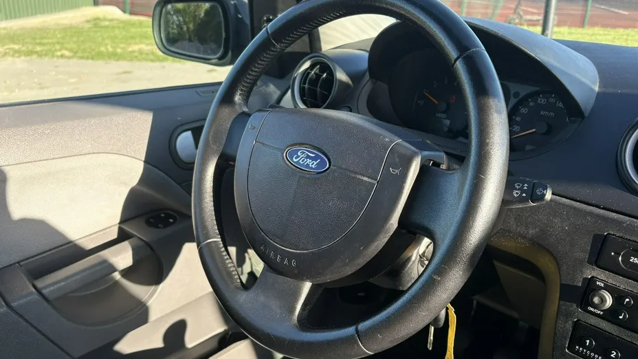 FORD Fiesta -