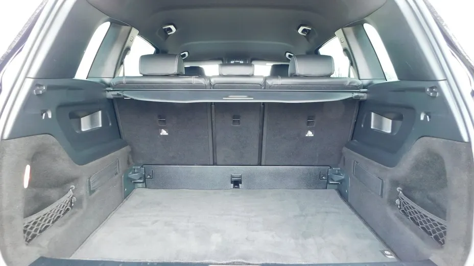MERCEDES-BENZ GLB -