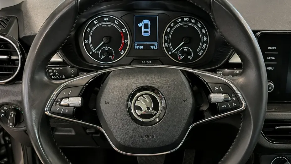 SKODA Fabia -