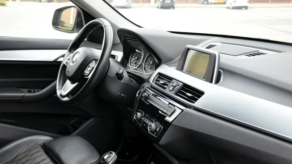 BMW X1 -