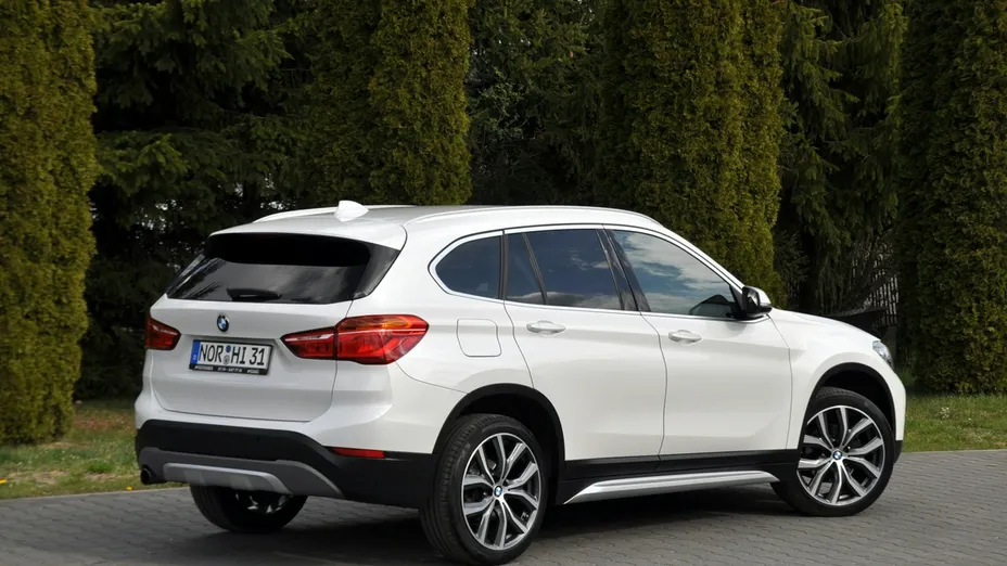 BMW X1 -