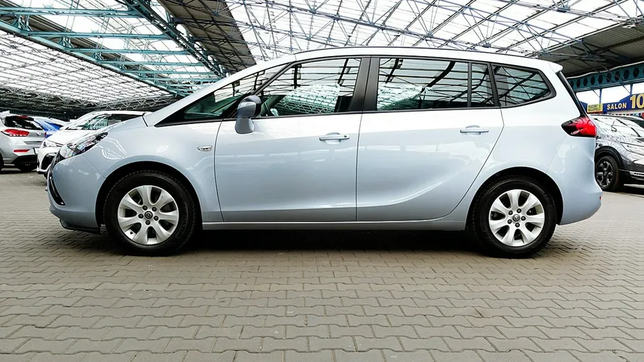 OPEL Zafira -