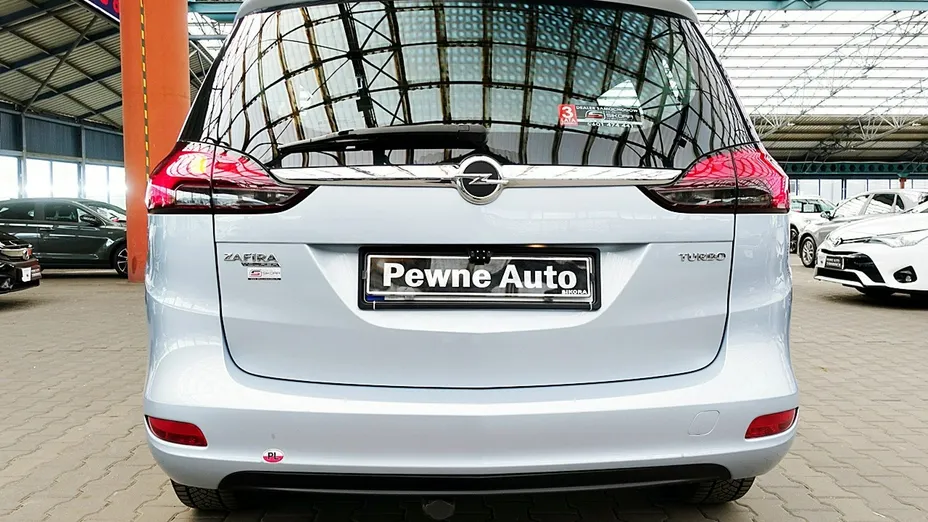 OPEL Zafira -
