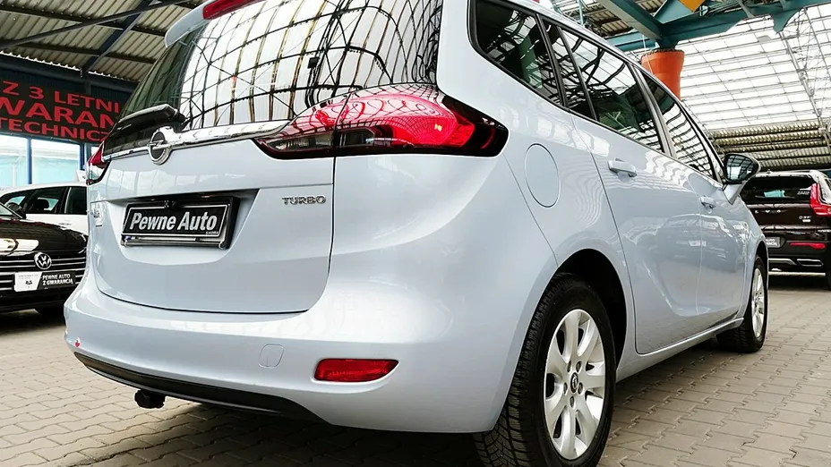 OPEL Zafira -