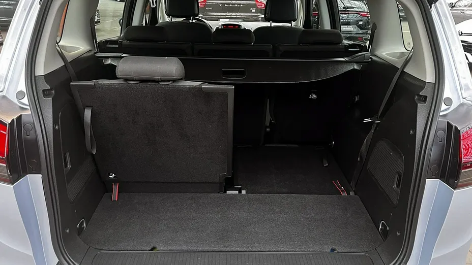 OPEL Zafira -