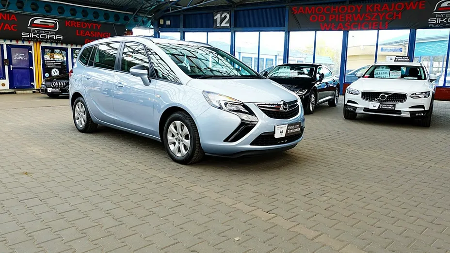 OPEL Zafira -