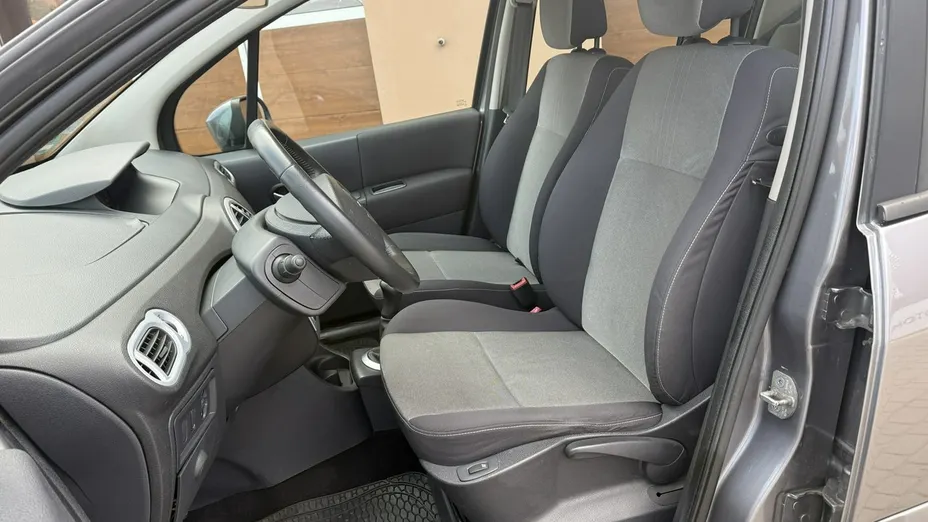 RENAULT Modus -