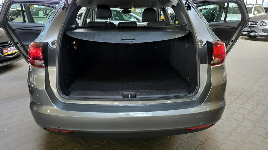 OPEL Astra -