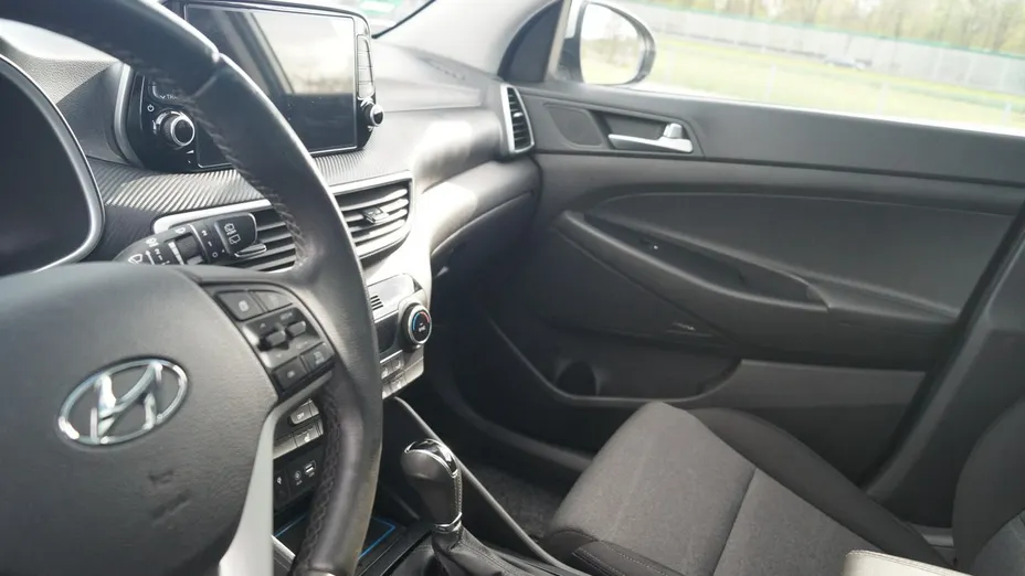HYUNDAI Tucson -
