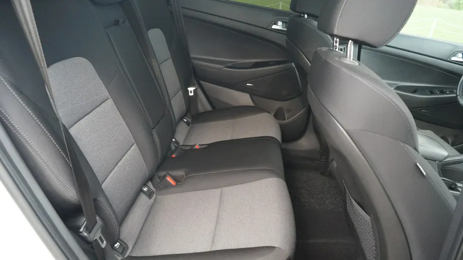 HYUNDAI Tucson -