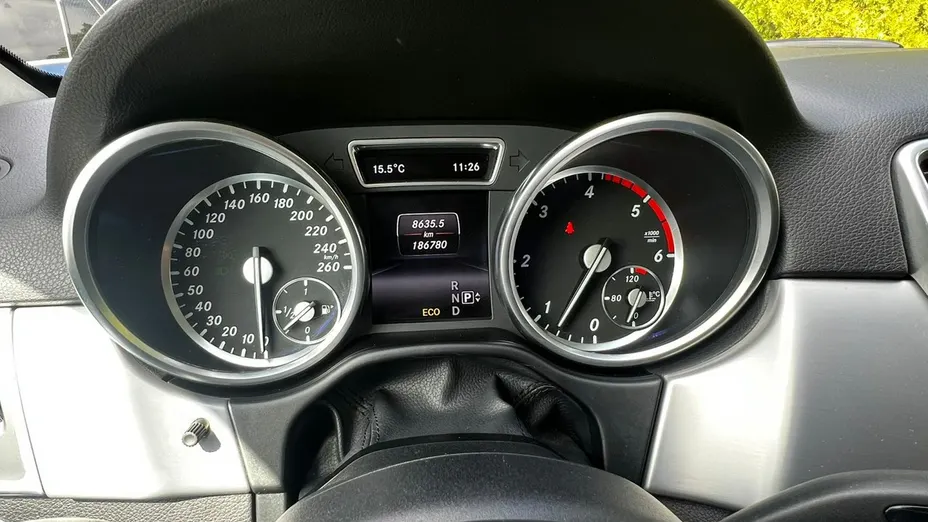 MERCEDES-BENZ ML -