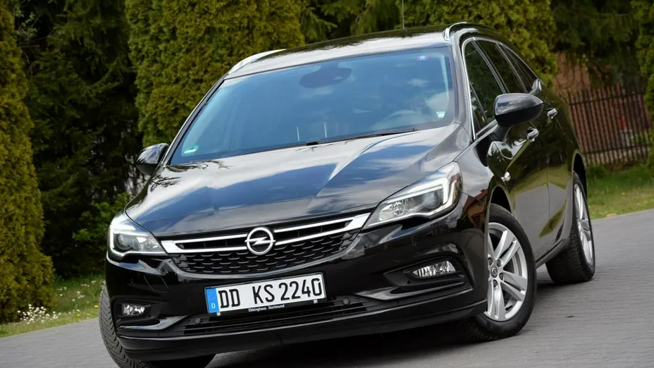 OPEL Astra -