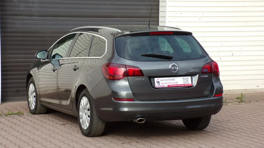 OPEL Astra -