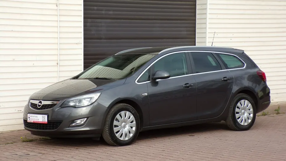 OPEL Astra -