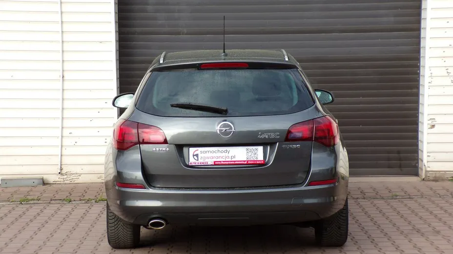 OPEL Astra -