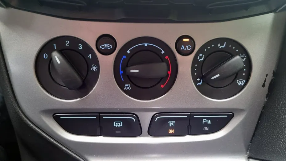 FORD Focus -