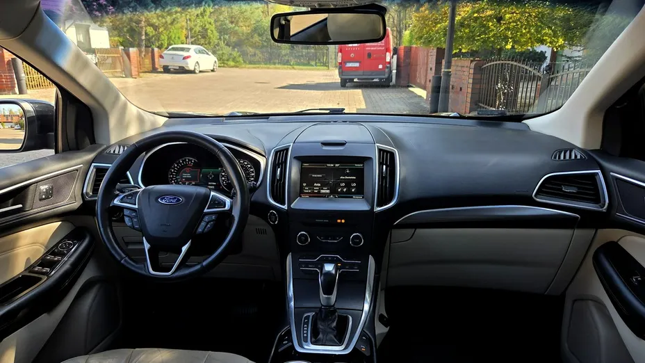 FORD Edge -
