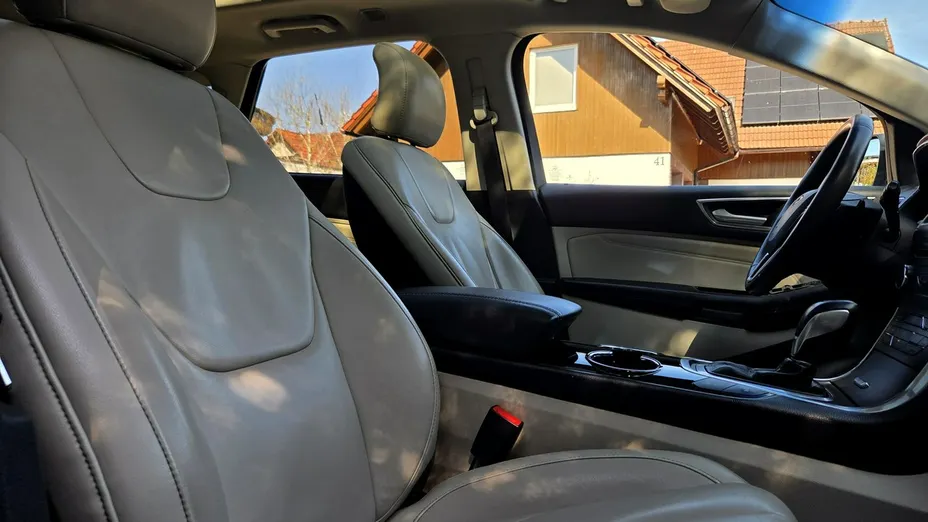 FORD Edge -