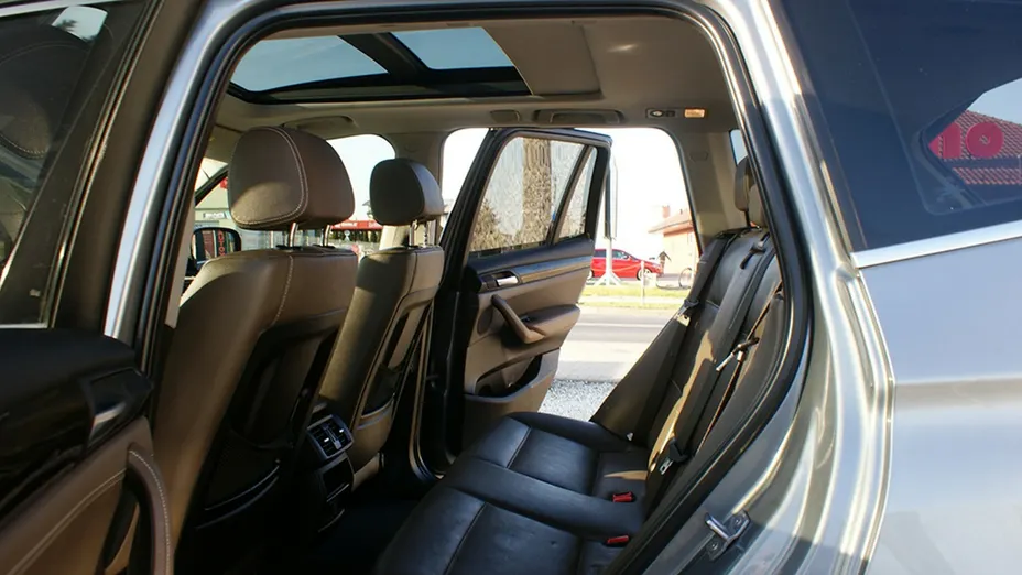 BMW X3 -