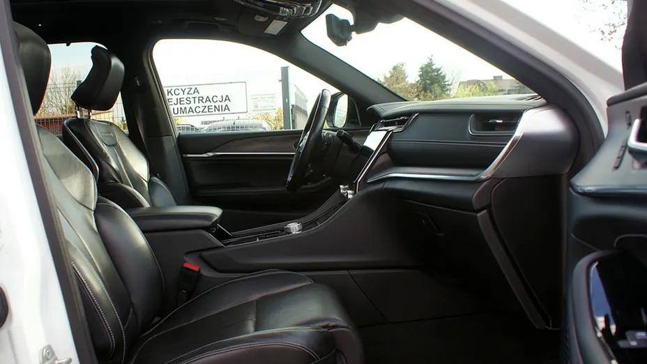 JEEP Grand Cherokee -