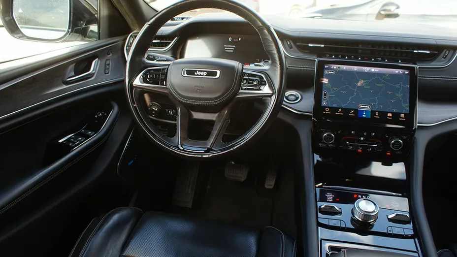 JEEP Grand Cherokee -