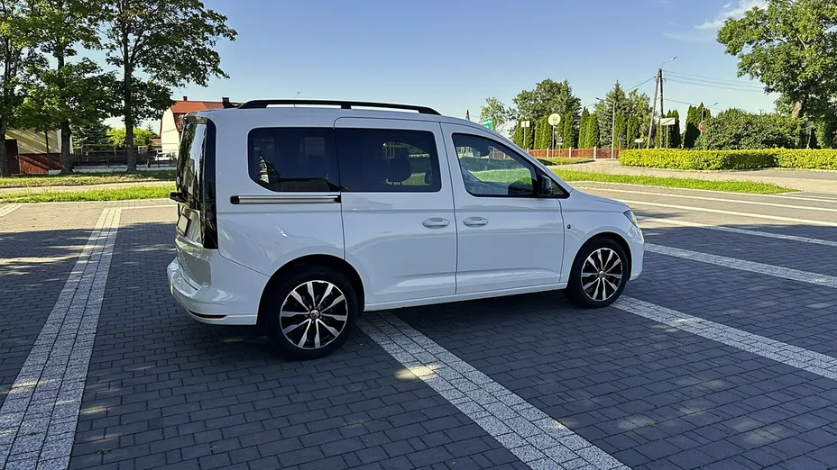 VOLKSWAGEN Caddy -