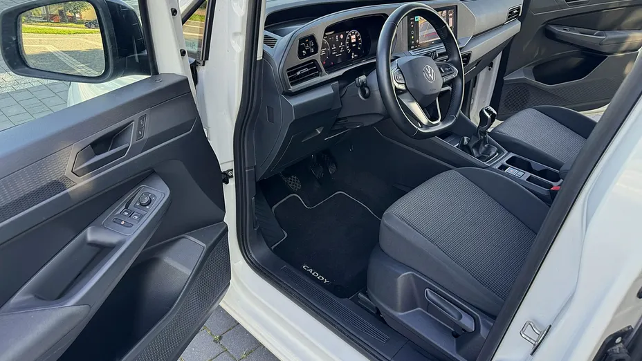VOLKSWAGEN Caddy -