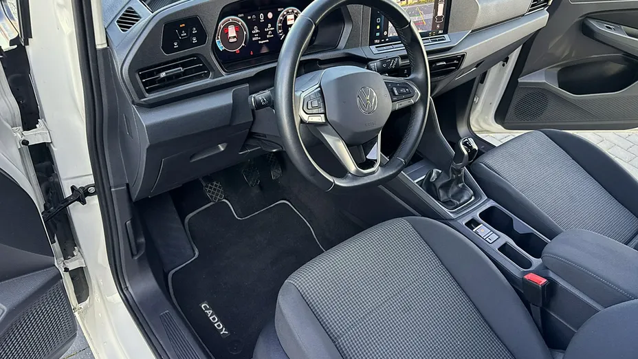 VOLKSWAGEN Caddy -