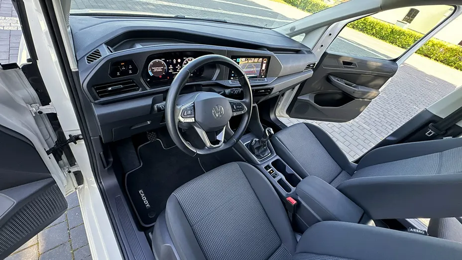 VOLKSWAGEN Caddy -