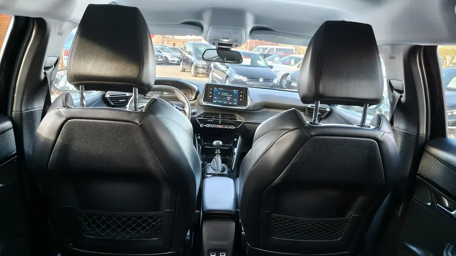 PEUGEOT 2008 -
