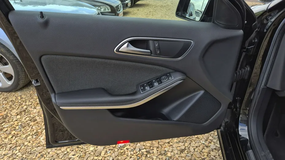 MERCEDES-BENZ A Klasa -