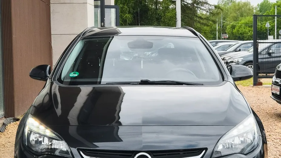 OPEL Astra -