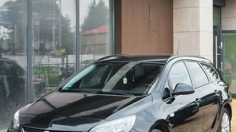 OPEL Astra -