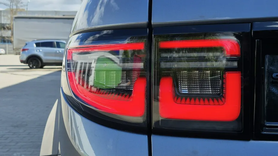 LAND ROVER Discovery Sport -