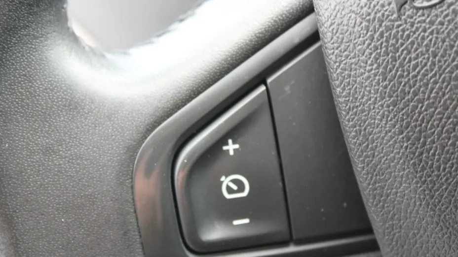 RENAULT Megane -